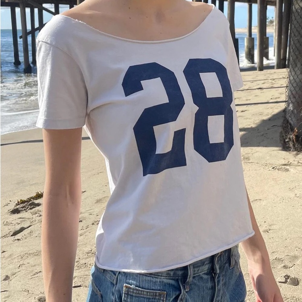 Brandy Melville Robyn 28 Top - White